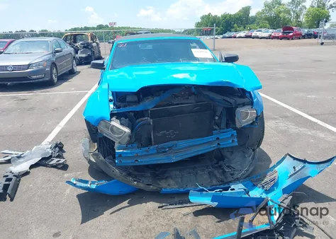 2013 Ford Mustang V6 из США, поврежденный, VIN 1ZVBP8EM8D5237355